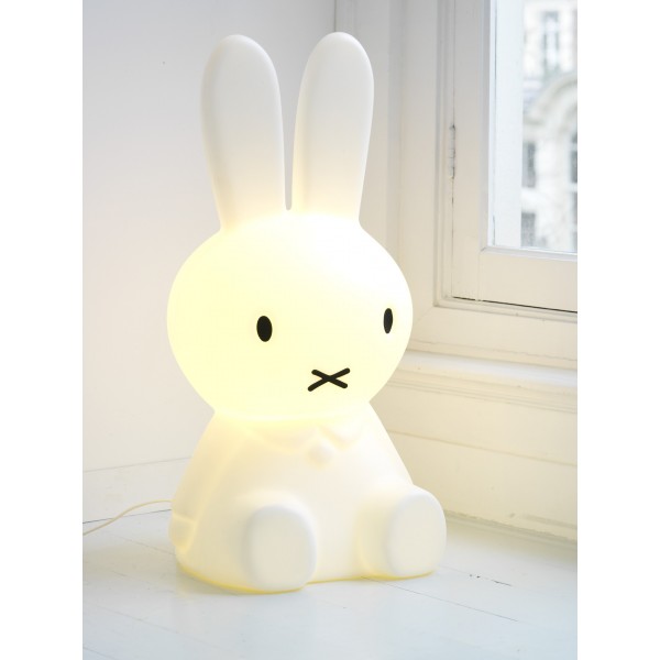 lampe-miffy-deco-chambre-enfant-grand-modele.jpg